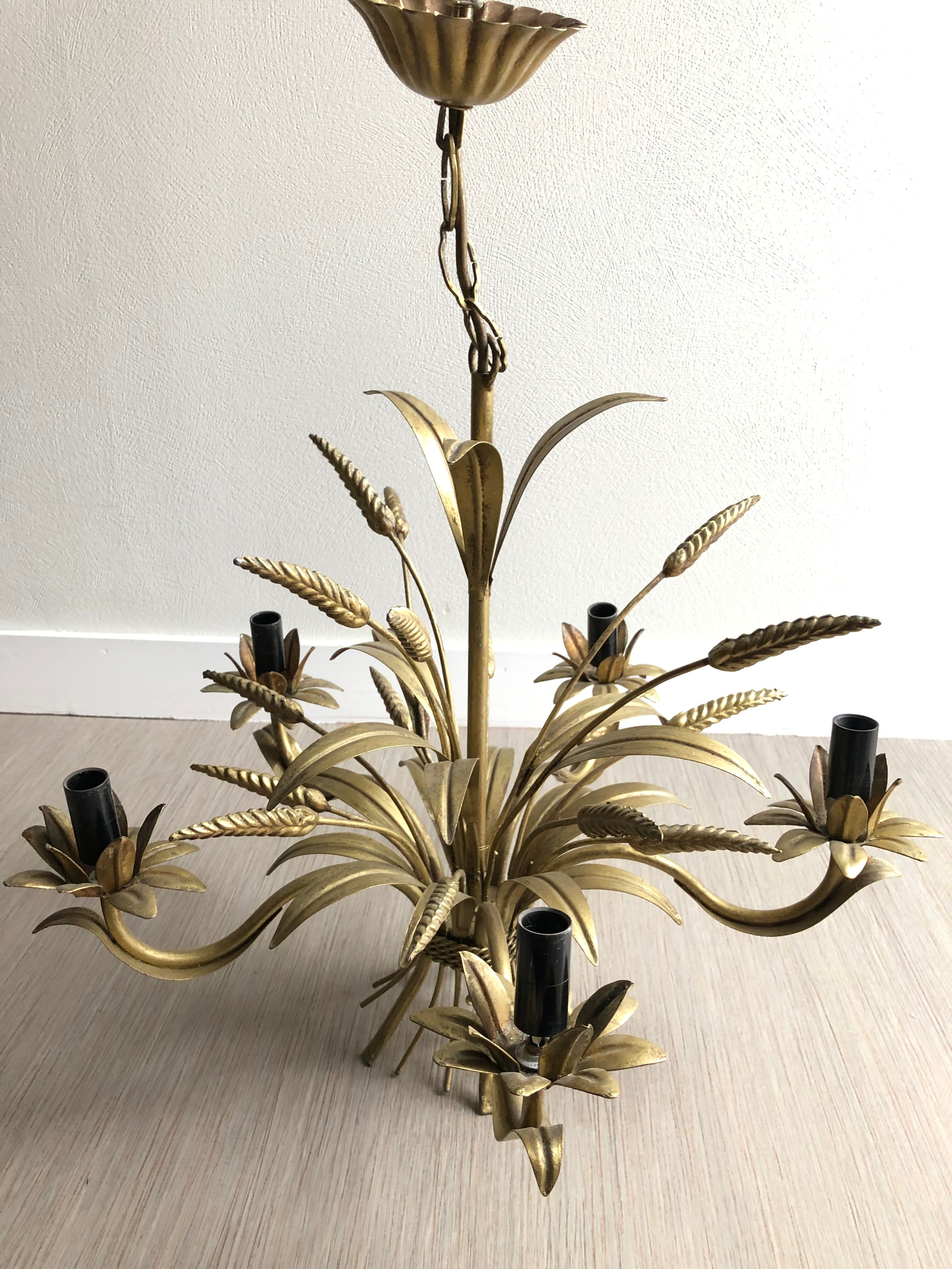 Golden wheat spike chandelier