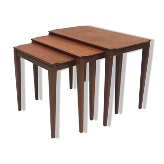 Série de 3 tables gigognes scandinaves en teck