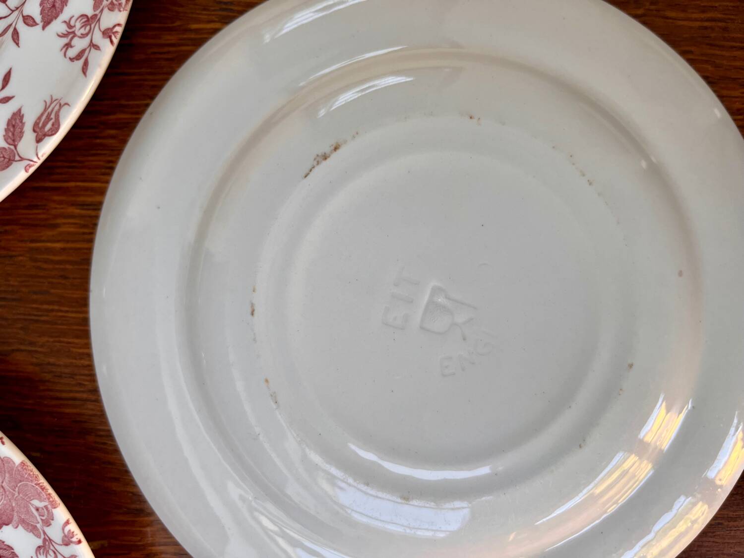 Set of 6 vintage plates in English earthenware.
