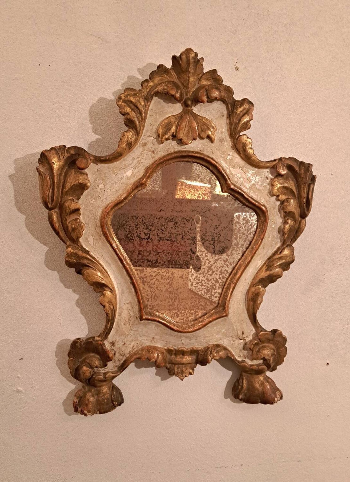 Miroir XVIIIème italien en bois doré et peint