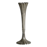 Chic and refined antique metal soliflore