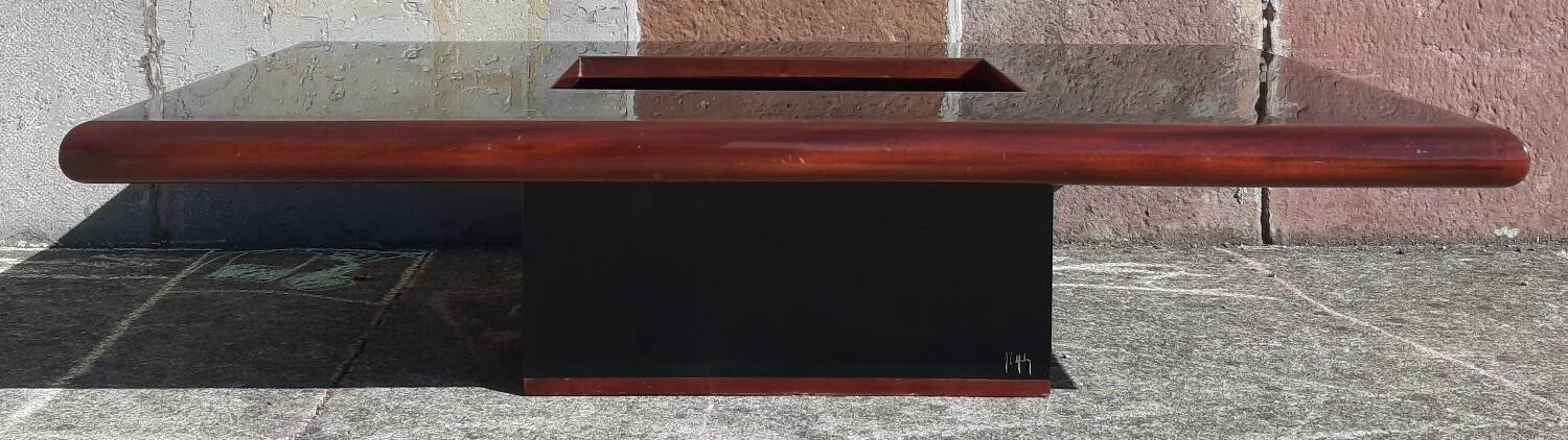 Signed coffee table (Jean Claude Mahey, 70s)