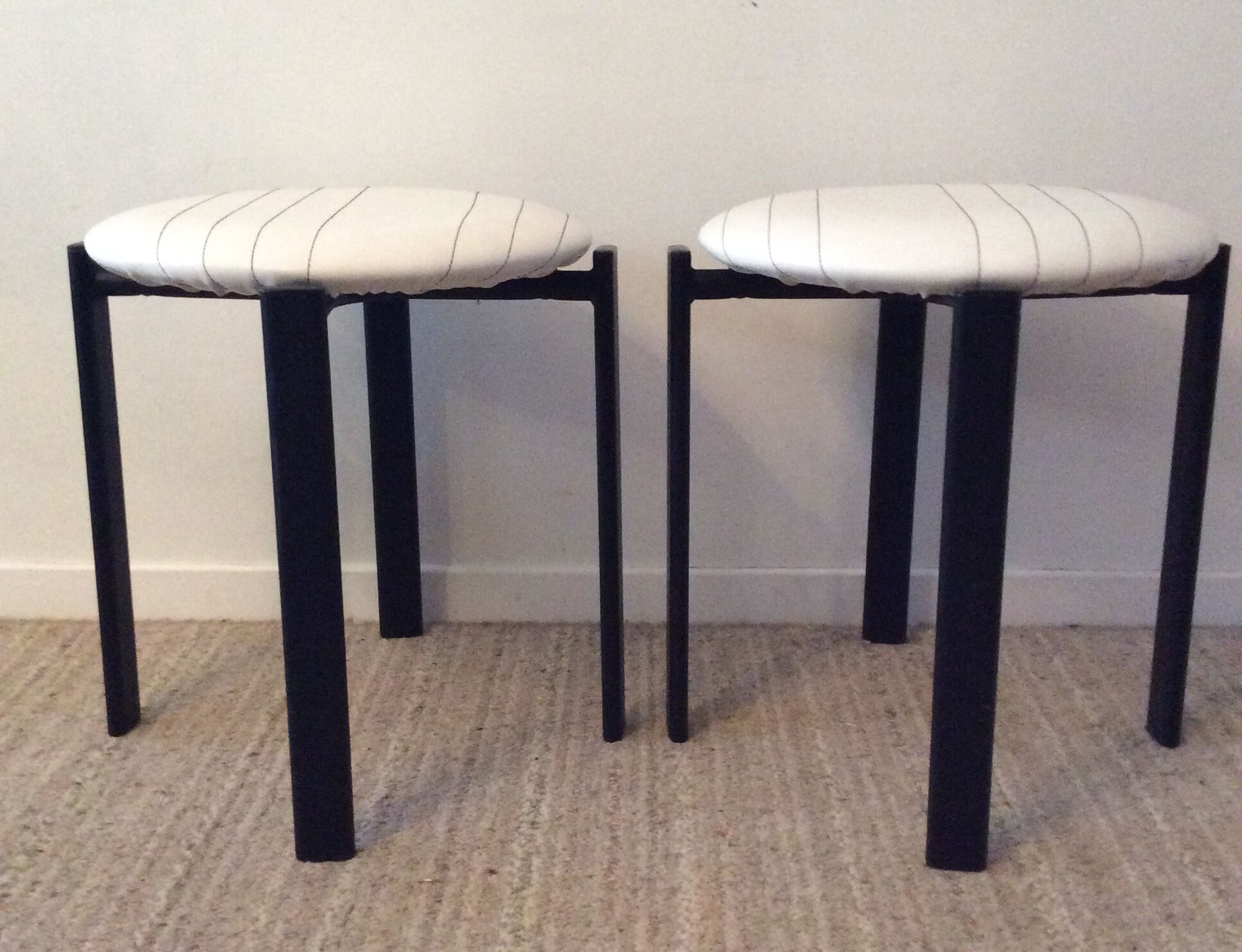 Pair of vintage stools from the 80s
