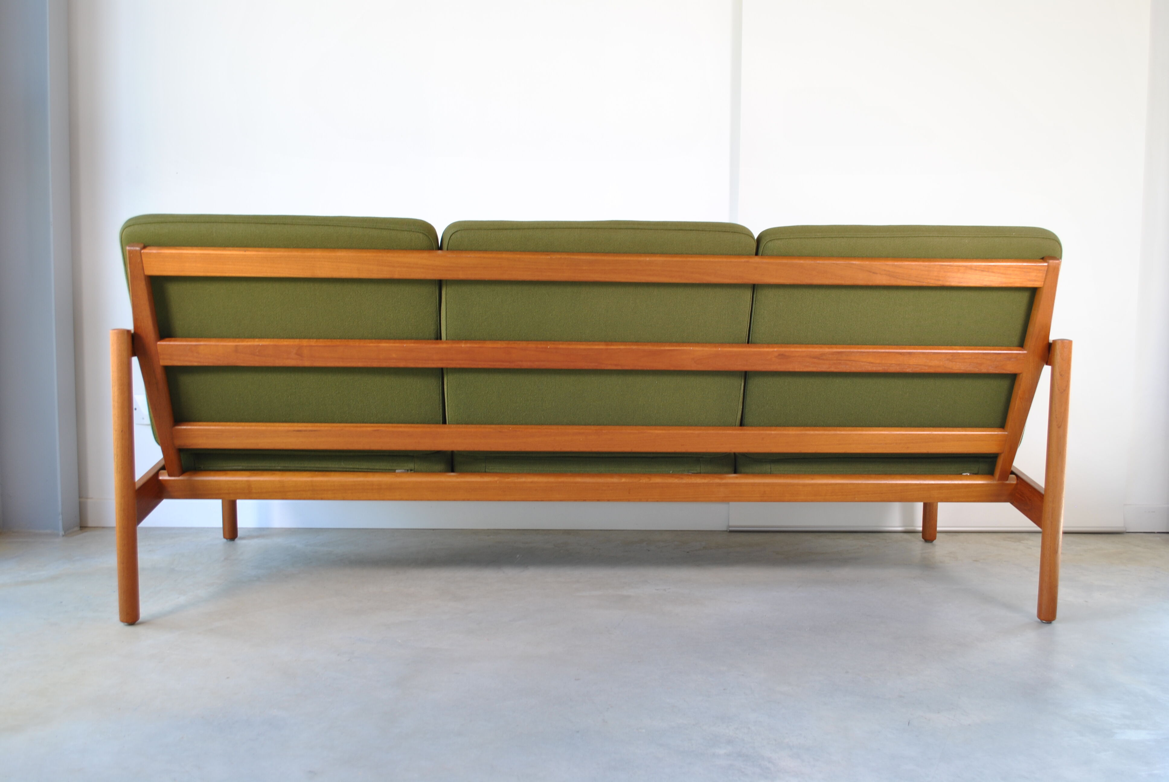 Danish sofa by Kai Kristiansen by Magnus Olesen for Domus Danica year 60