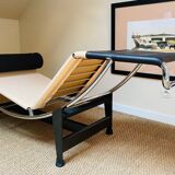 Magnifique LC4 Cassina/Vuitton en hommage à Charlotte Perriand