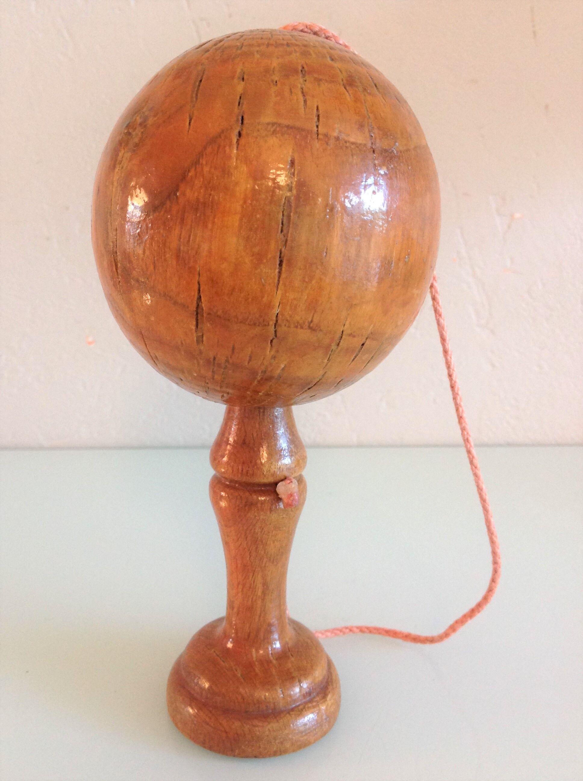 Old bilboquet in varnished wood / vintage 60s-70s