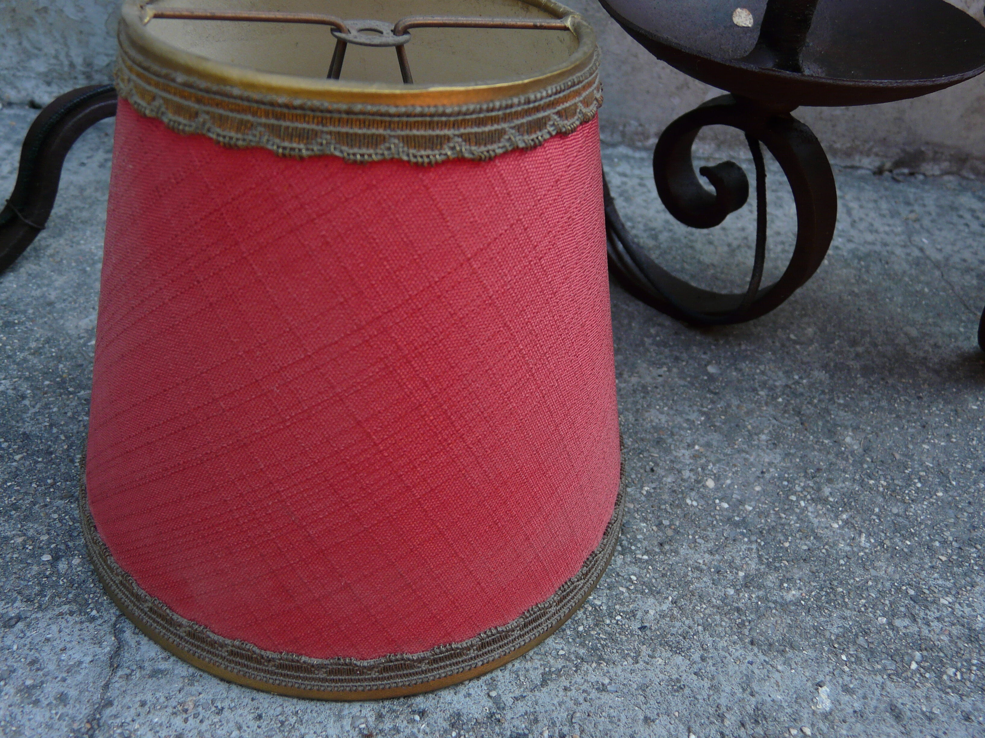 Paire d'appliques en fer forgé