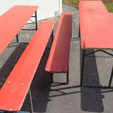 2 placemats and brewery benches