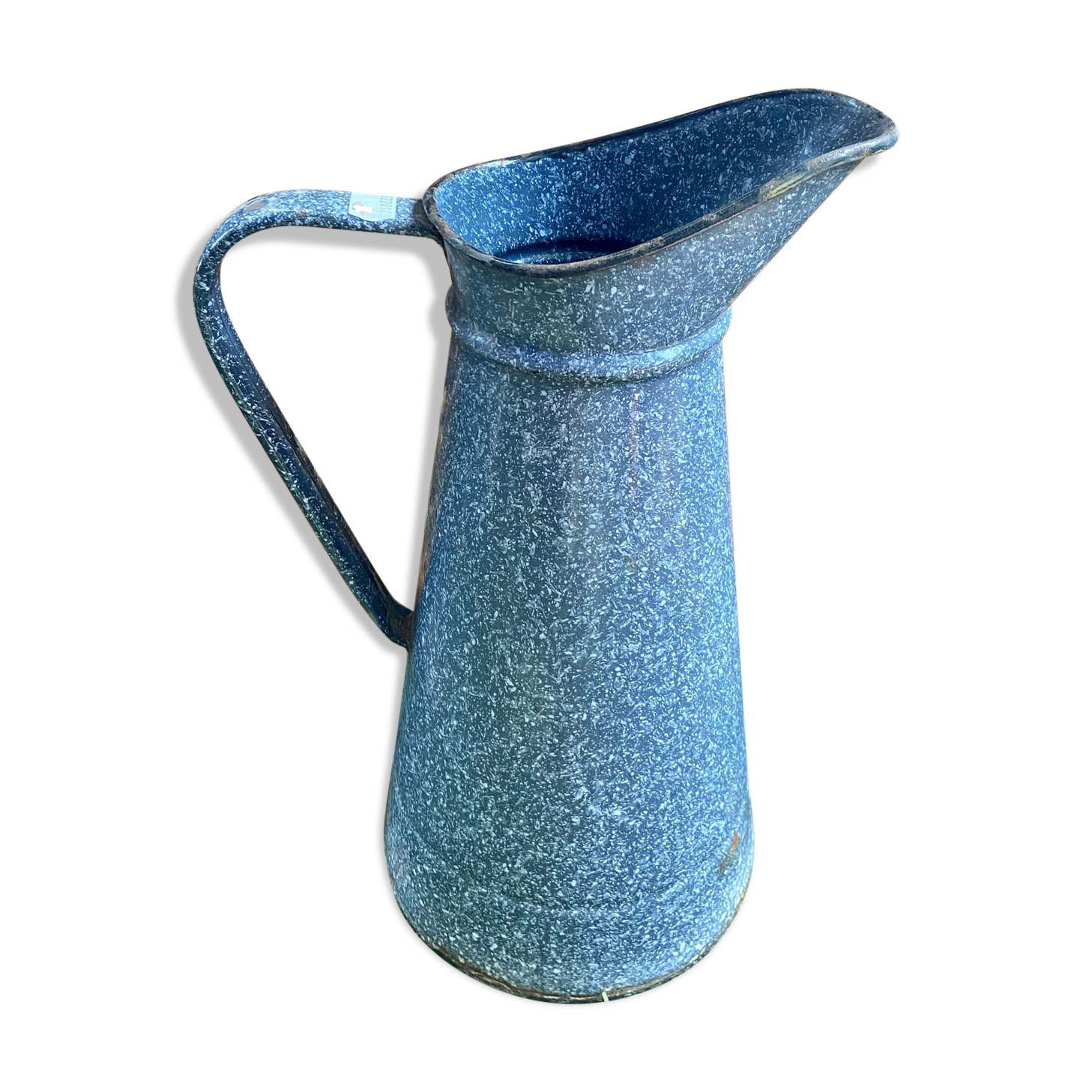 Spotted enamelled broc