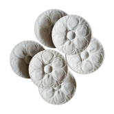 Set of 9 oyster porcelain plates