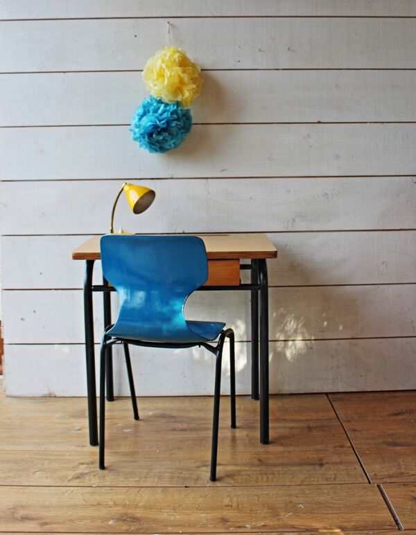 Bureau d'école avec chaise années 70