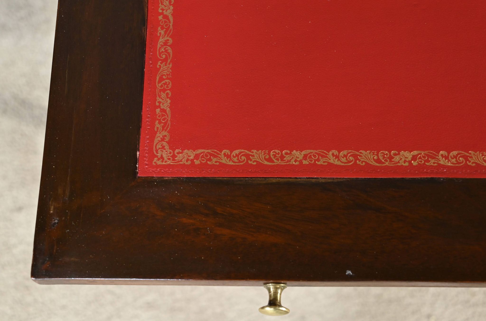 Mahogany and Rosewood Cylinder Desk, Louis XV period – 1st part XVI