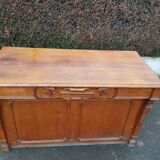 Shoemaker counter, Bank of store