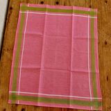 Set of 5 vintage cotton table napkins in pink and green.