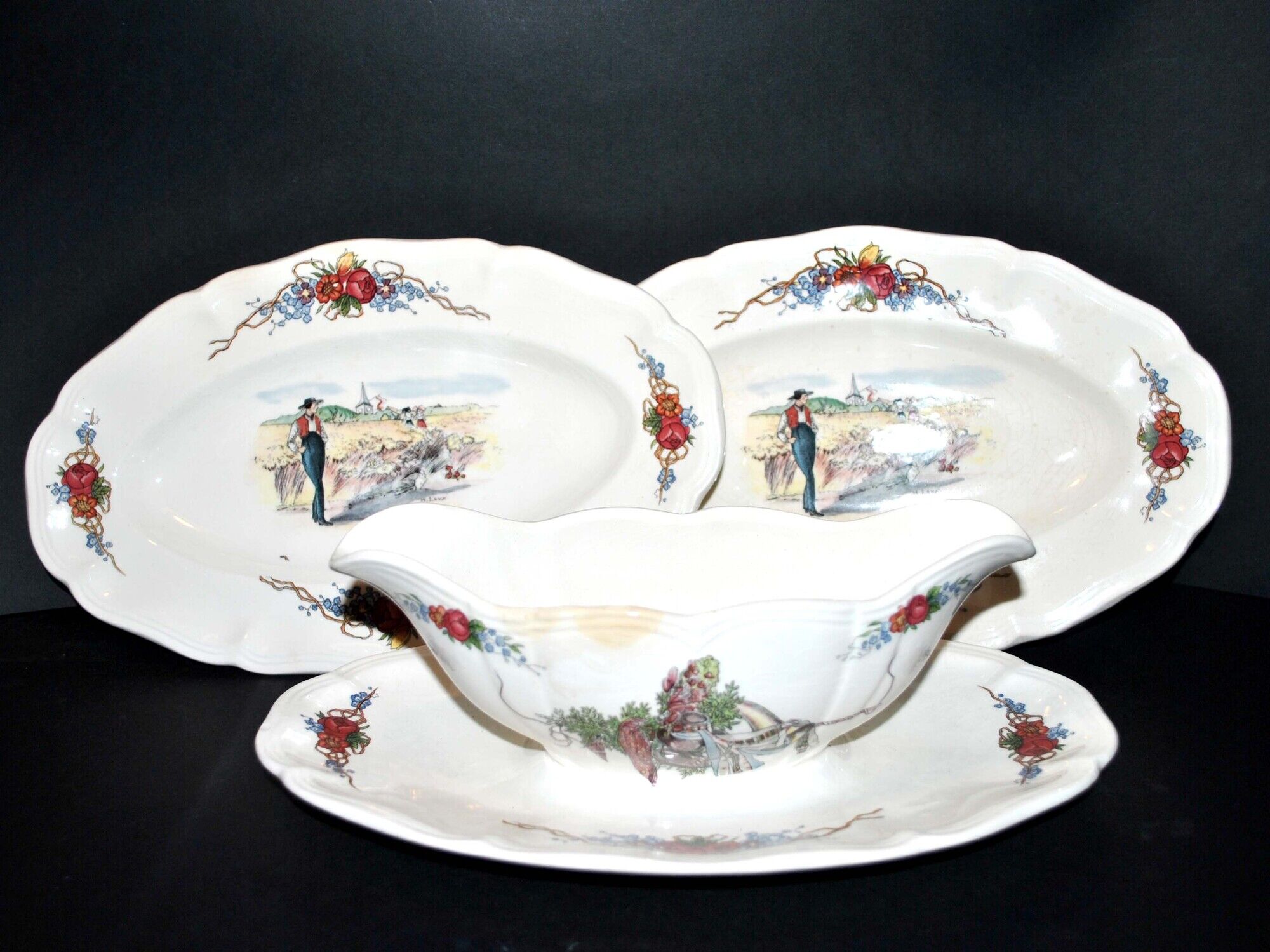 Set of 2 raviers and 1 Obernai saucière in earthenware of Sarreguemines - Décor of Loux