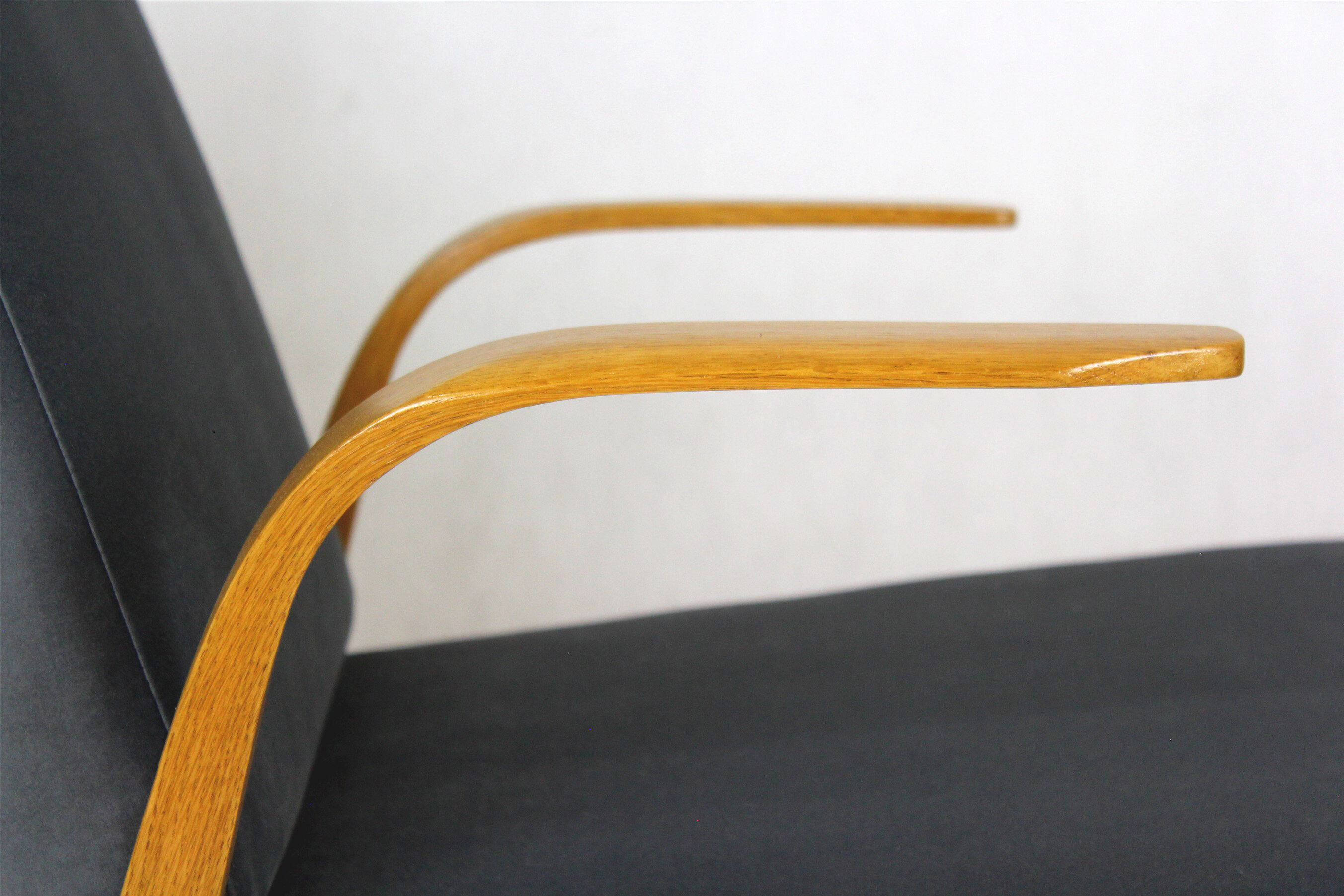 Mid-century bentwood armchairs from drevozpracujici druzstvo, 1962, set of 2