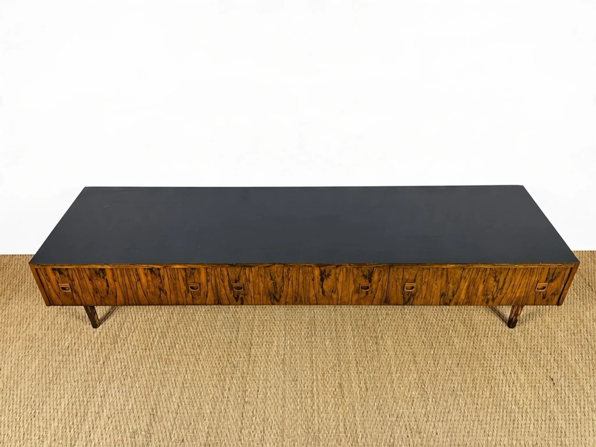 Enfilade scandinave en palissandre 1960