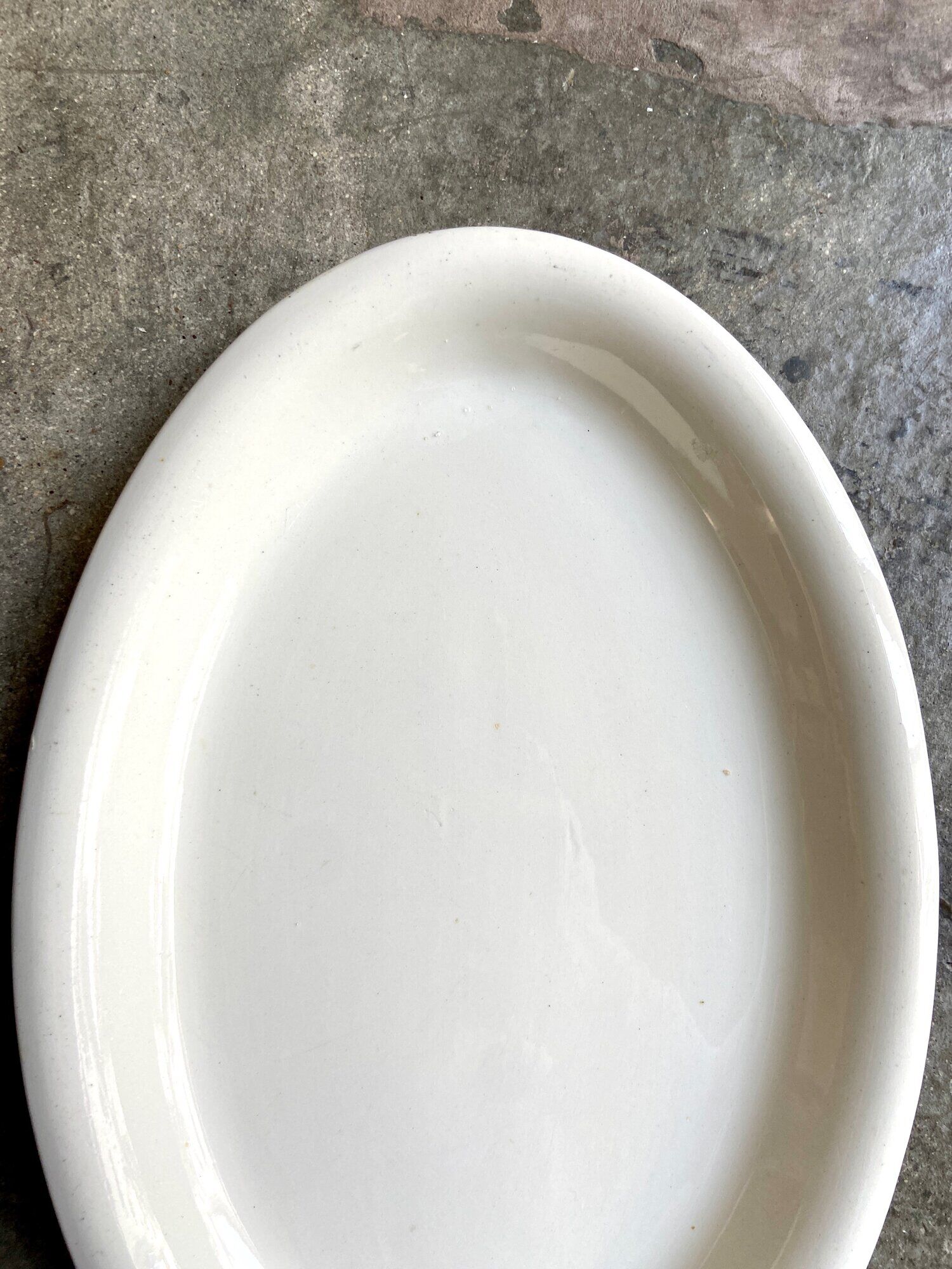 Sarreguemines oval dish in unbleached earthenware