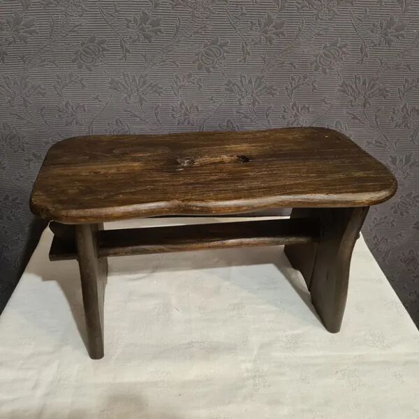 Petit banc campagnard