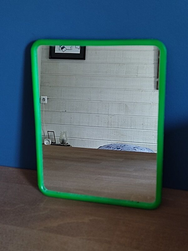 Vintage retro barber mirror 18x23cm