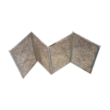 Old firewall with handles, 4 leaves