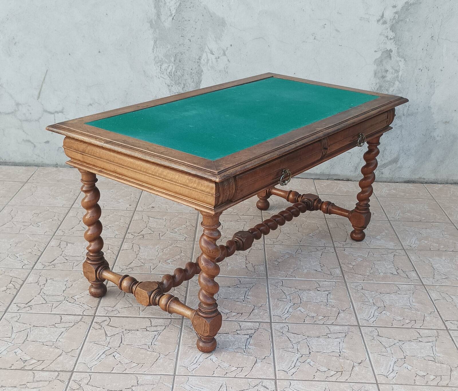 Louis XIII desk in walnut