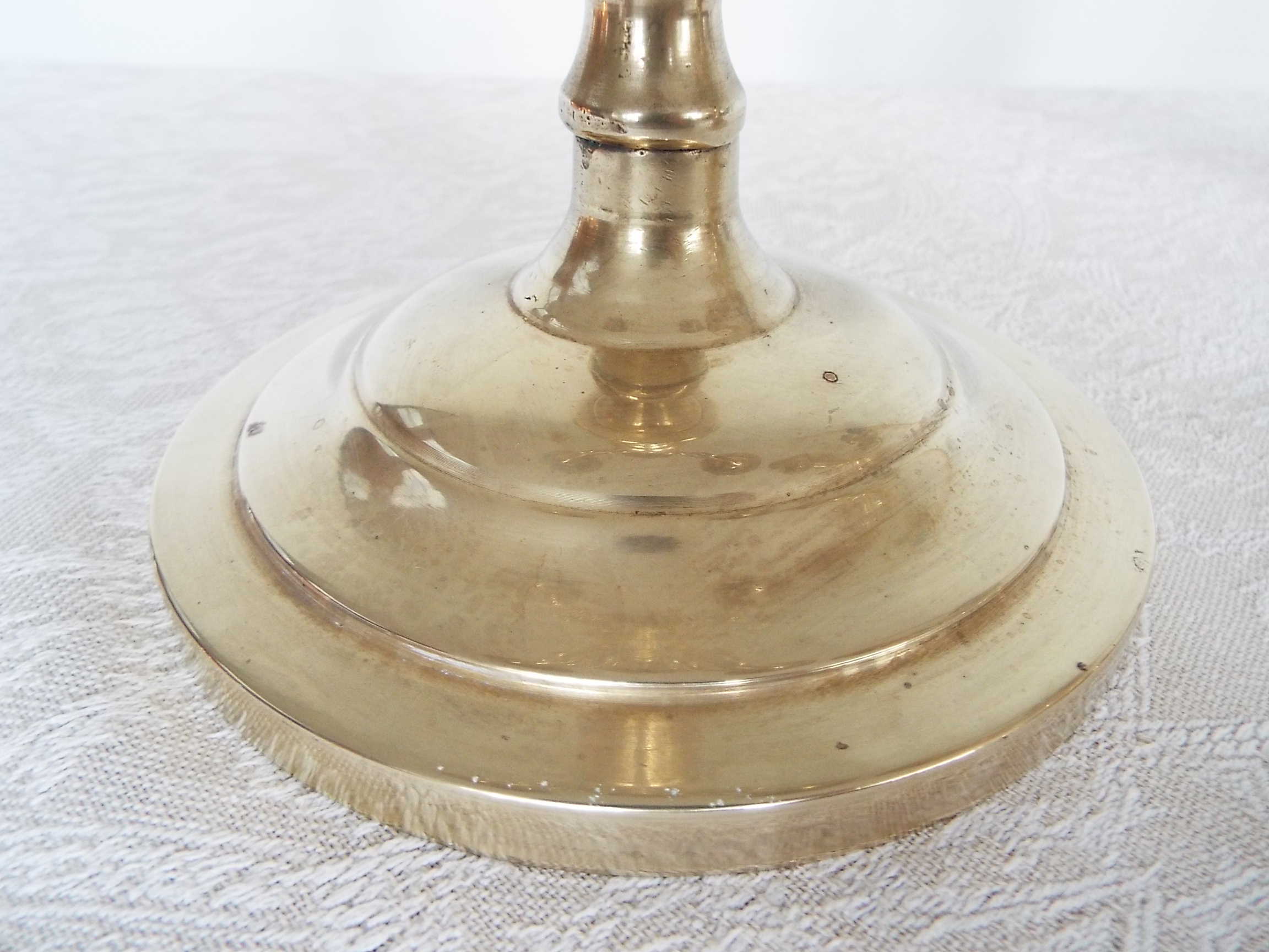 Brass chandelier 4 burners 3 branches