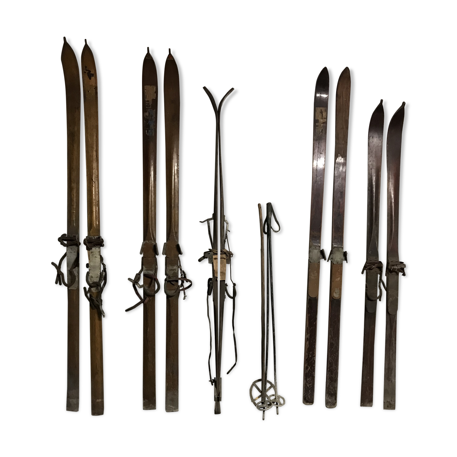 5 pairs of old wood skis 1900