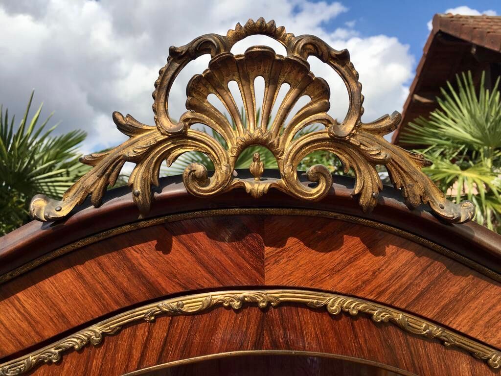 Display Case in Marquetry & Martin Varnish Napoleon III Louis XV Style