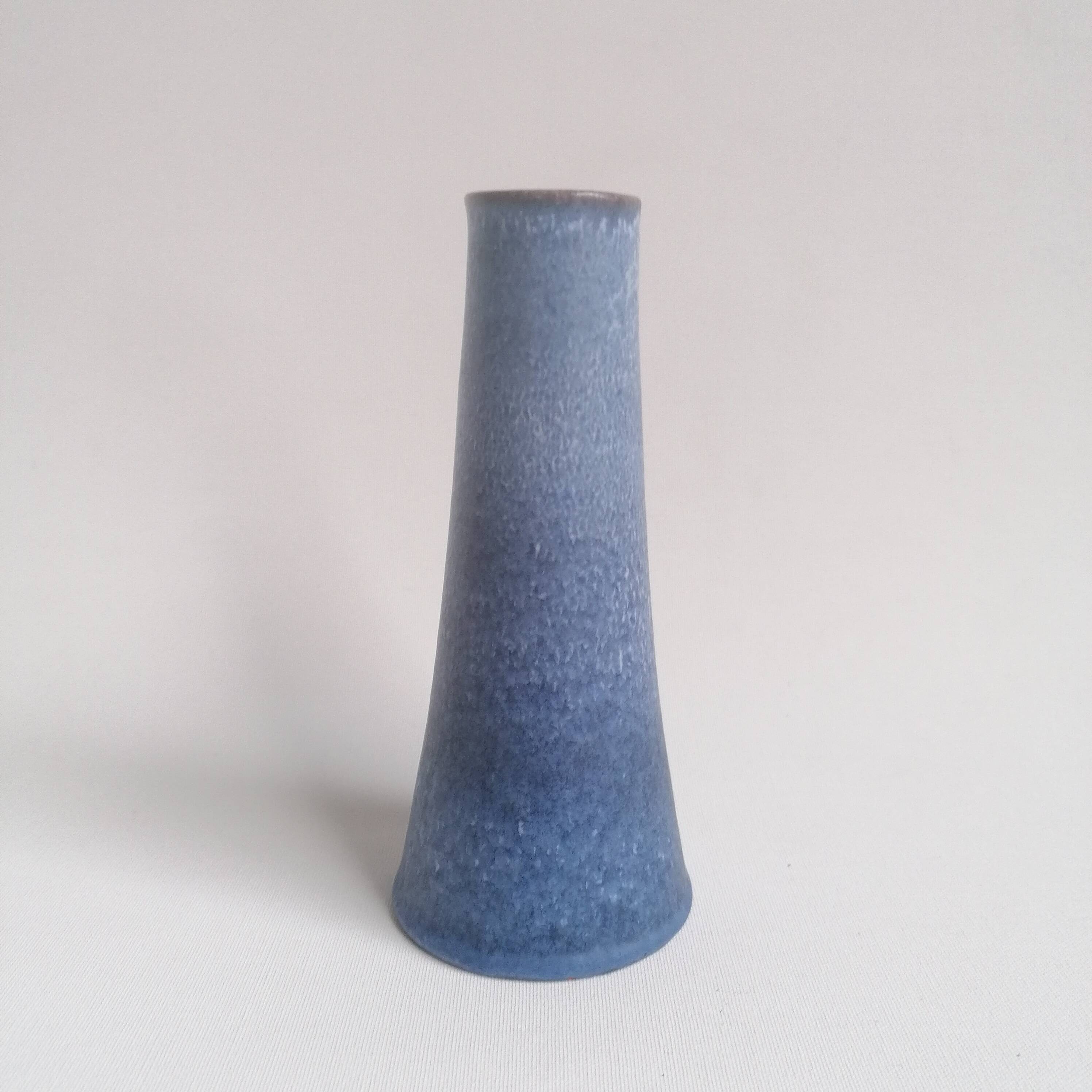 Conical vase Antonio Lampecco / Maredsous
