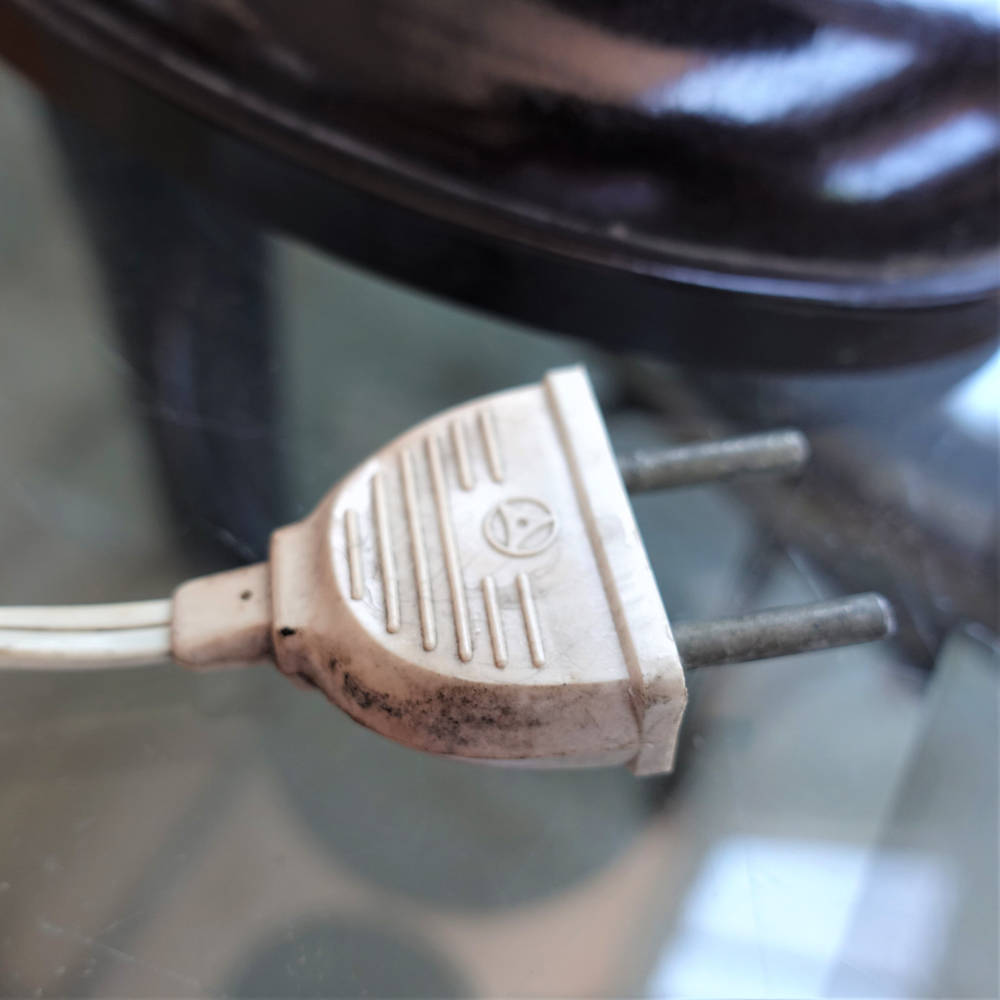 Bakelite desk lamp E.K. Cole