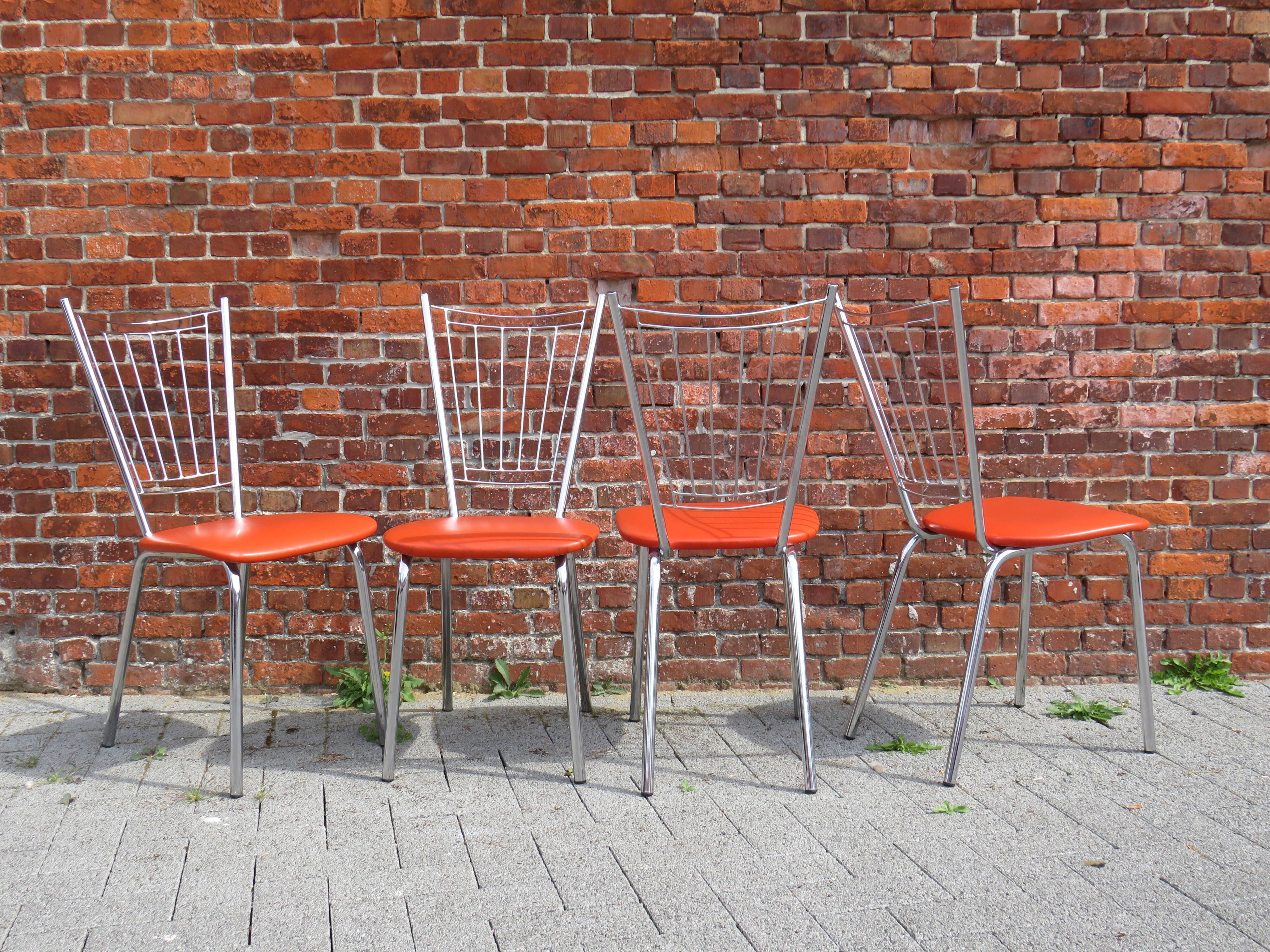 Ensemble de 4 chaises de salle à manger ou de cuisine happy orange, Allemagne 1960