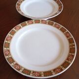 Pair of KG Lunéville "Vittefleur" pedestal dishes, early 20th century