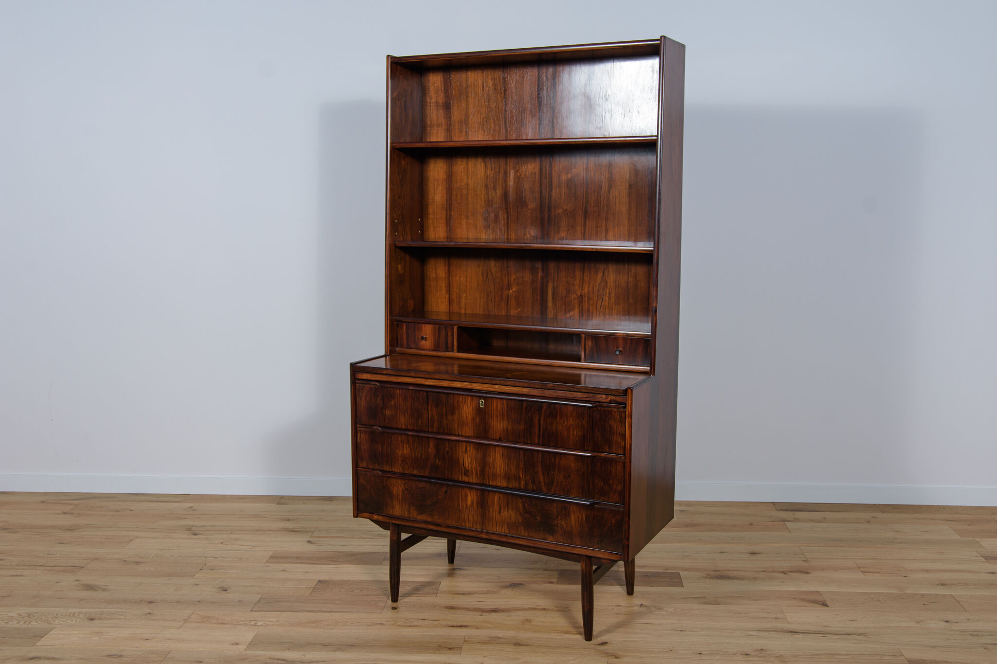 Mid-century rosewood shelf with pull-out top, 1960s