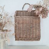 Rattan wall basket - rattan basket
