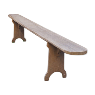 Bench 1900