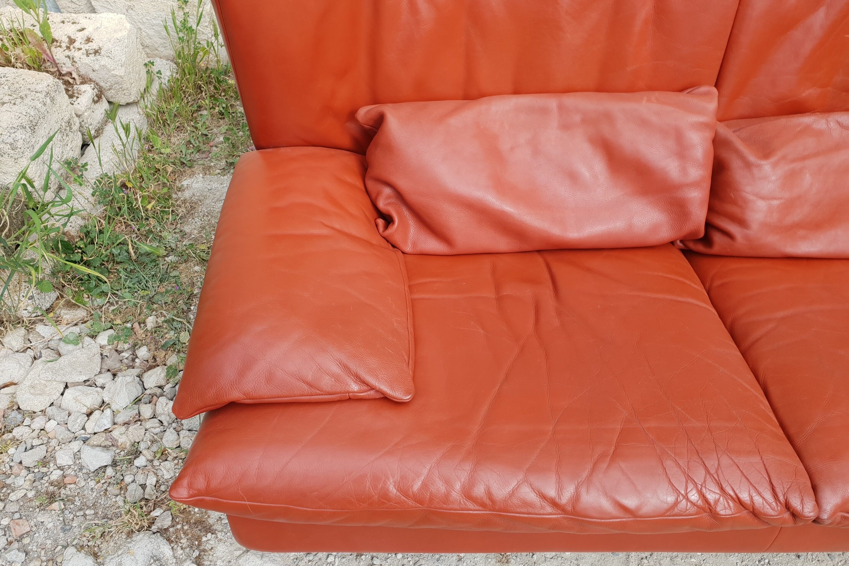 Mariani Italian design sofa