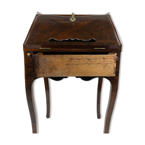 bureau de pente, Louis
