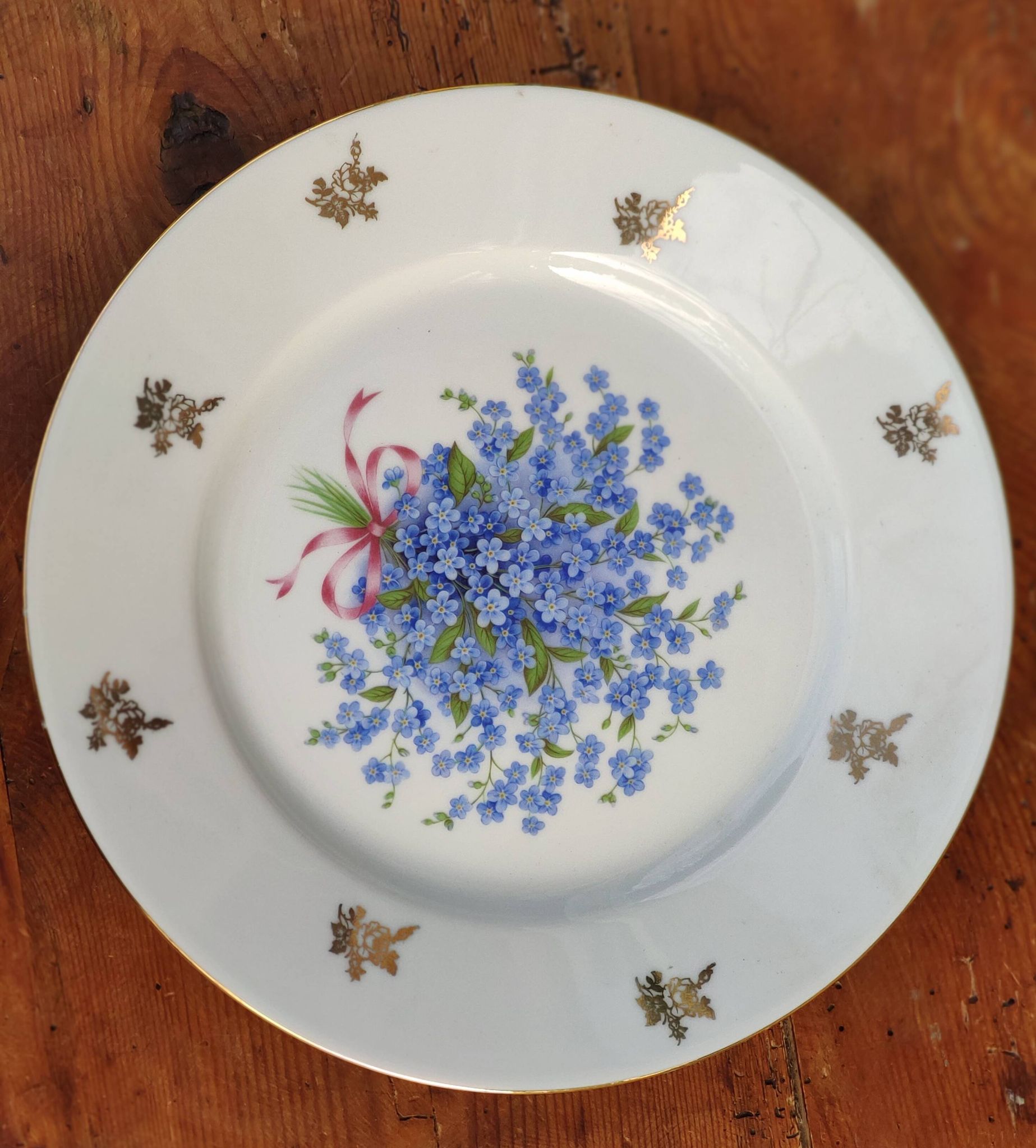 Plat en porcelaine myosotis