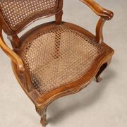 Fauteuils anciens style baroque en noyer et tissu, XIXe siècle