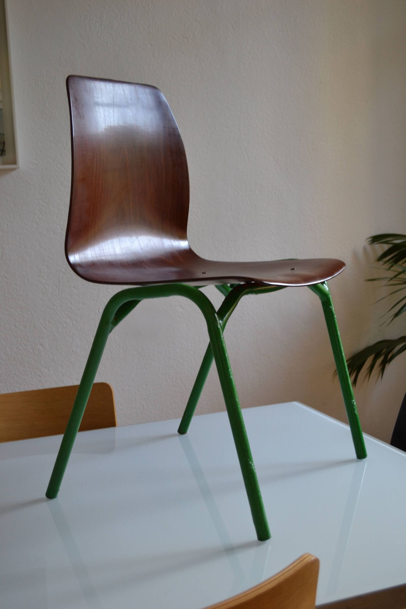 Vintage "Pagwood" children's chair by Pagholz circa 1960