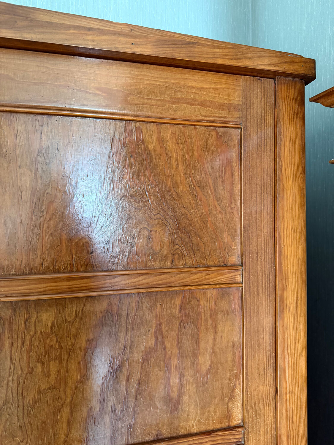 Design wardrobe by René Gabriel in solid wood circa 1945.