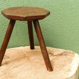 Tabouret en bois tripode, assiste octogonale