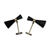 Pair of diabolo appliques