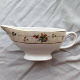 Gravy boat