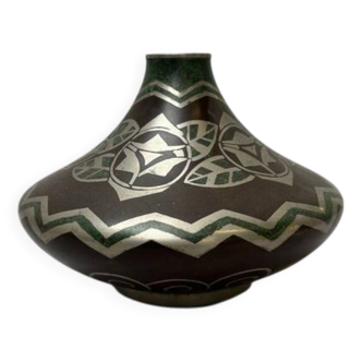 Gaston Bigard vase en dinanderie art deco