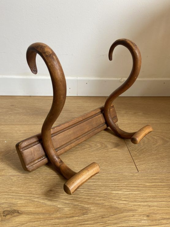 Double bistro hook in bent wood early twentieth century