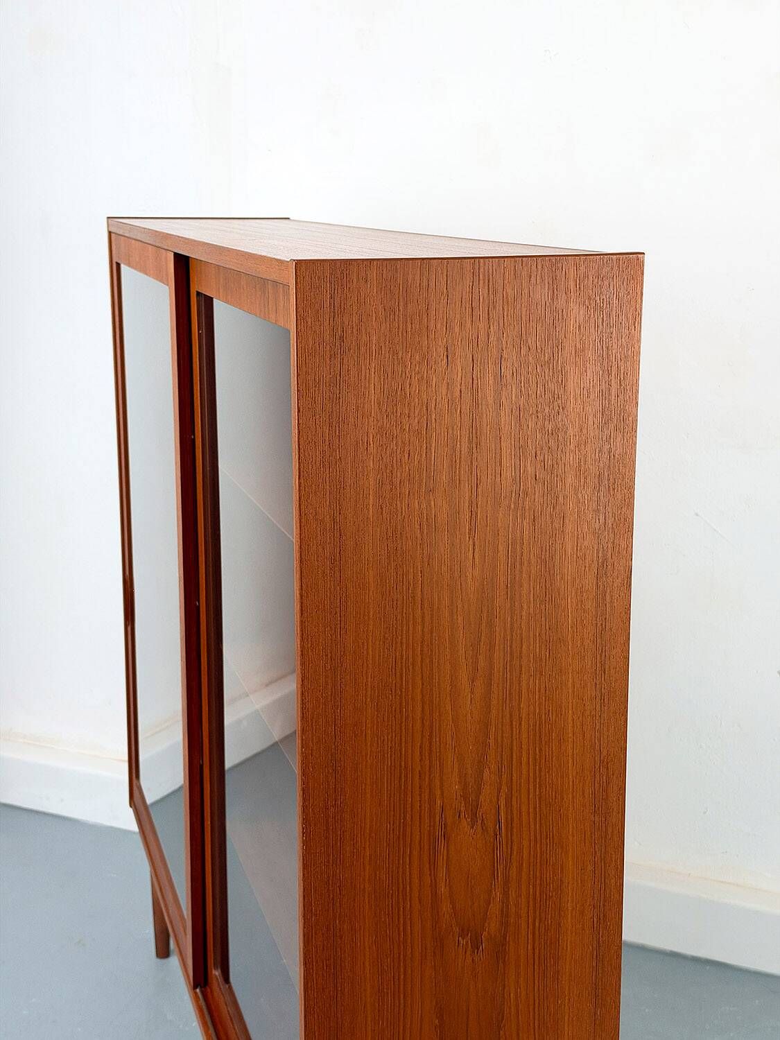 Danish Teak Cabinet with Glass Doors by Carlo Jensen for Hundevad, 1960s