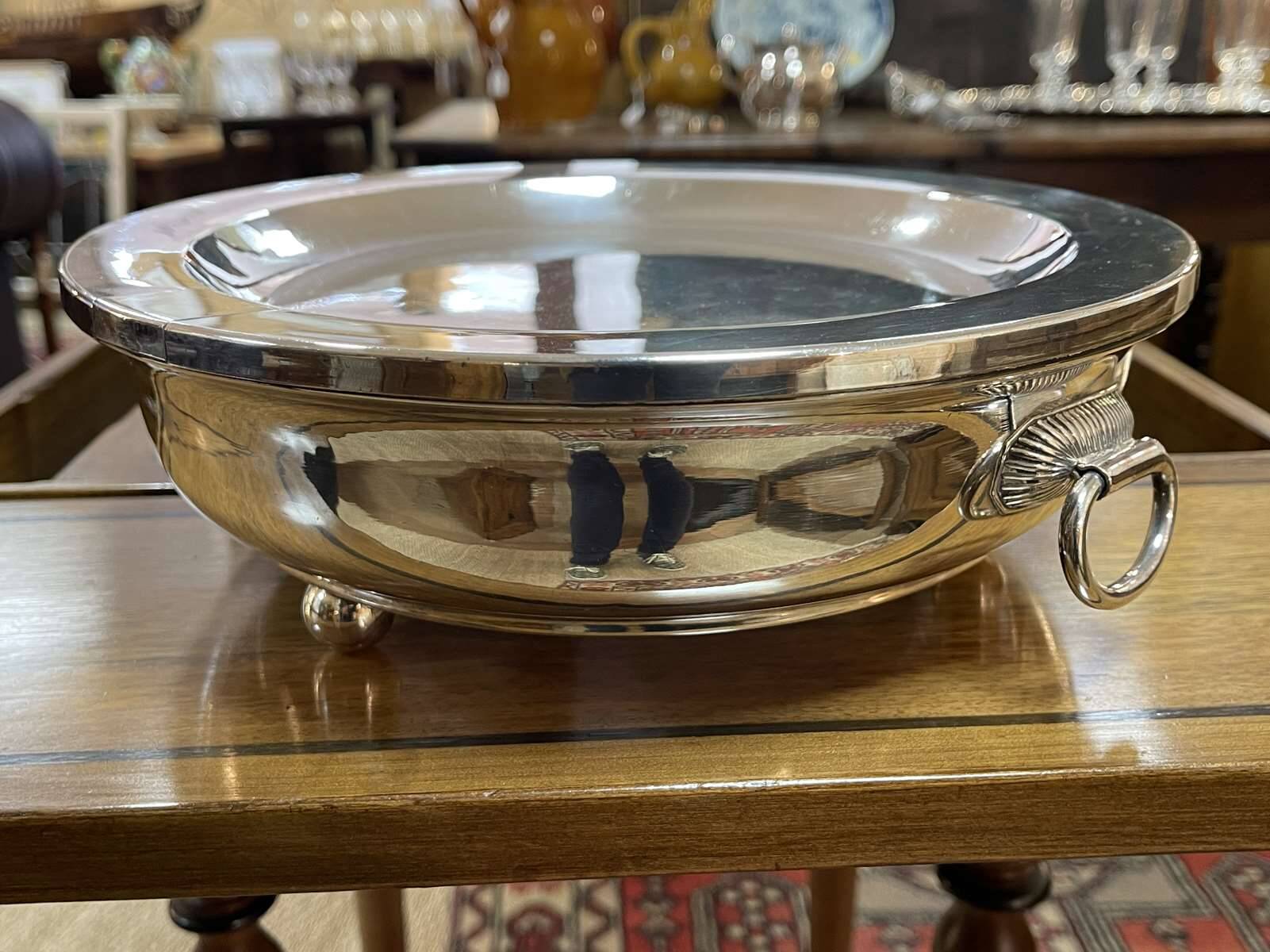 Silver metal dish warmer