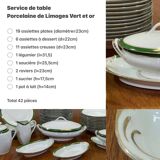 1960s Limoges porcelain dinner service, green and gold - 42 pieces
